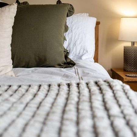 Clifford Chambers - Cosy 2 Bedroom Cottage! Shottery エクステリア 写真