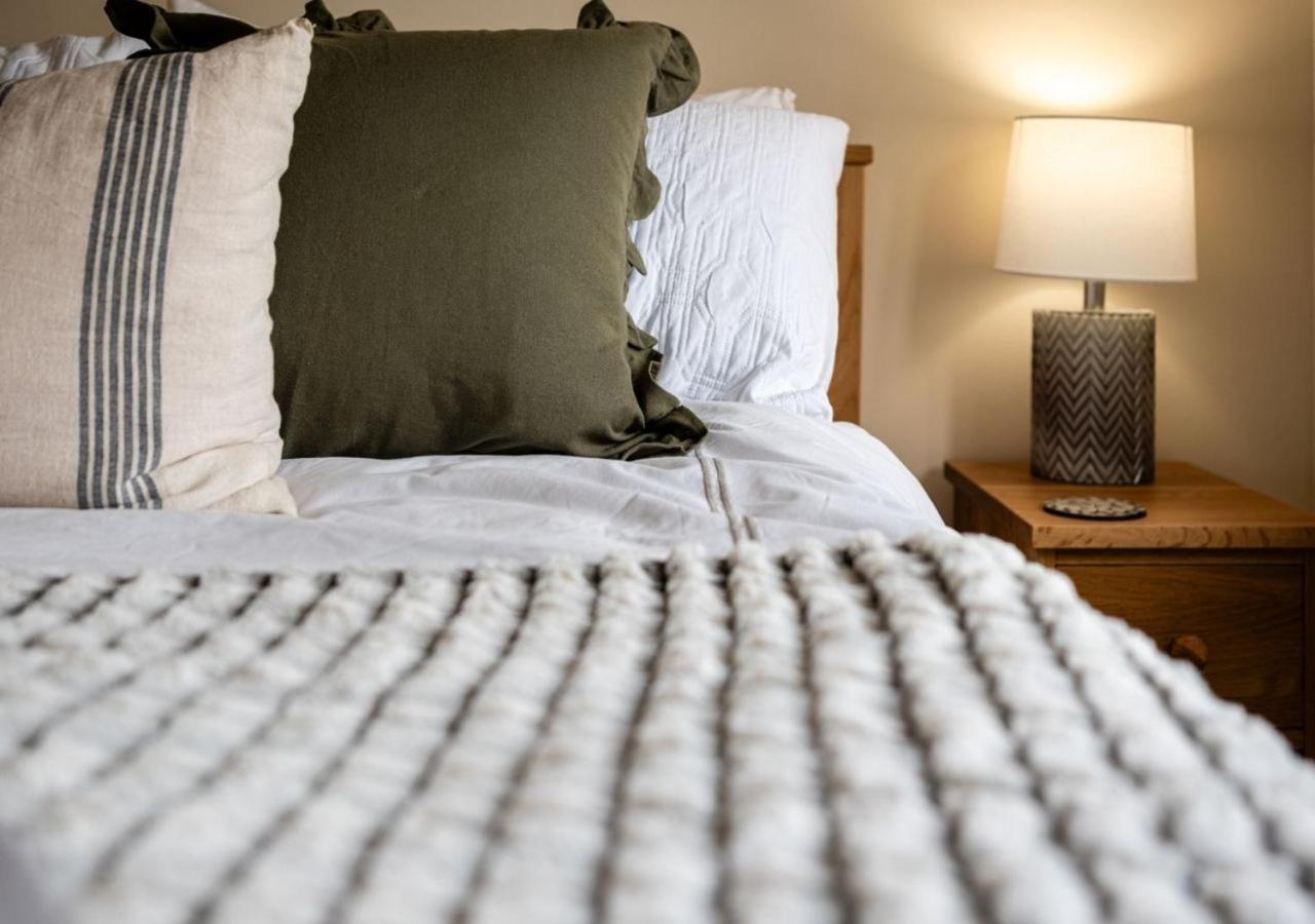 Clifford Chambers - Cosy 2 Bedroom Cottage! Shottery エクステリア 写真