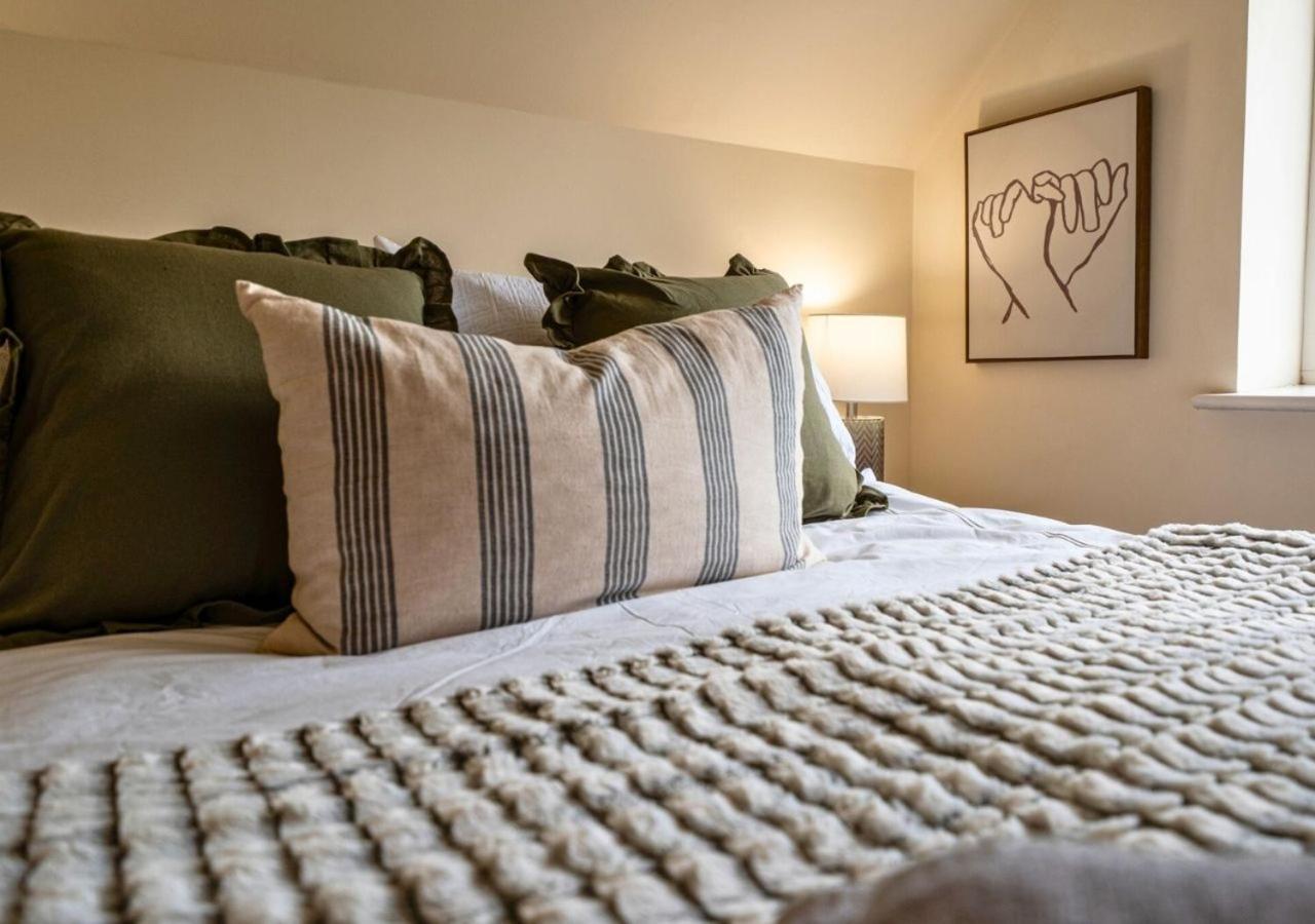 Clifford Chambers - Cosy 2 Bedroom Cottage! Shottery エクステリア 写真
